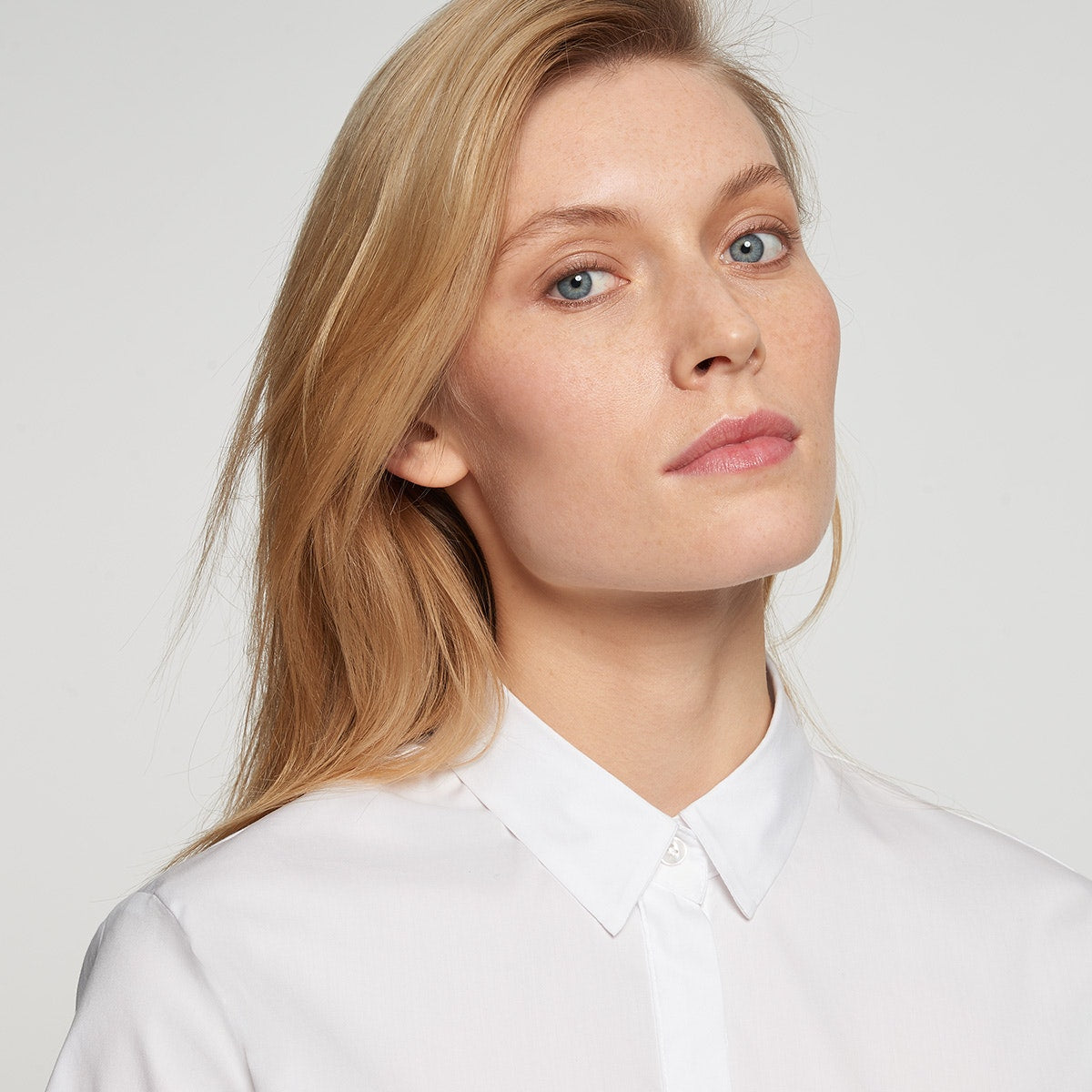 witte overhemd bloes dames met korte mouwen kraag