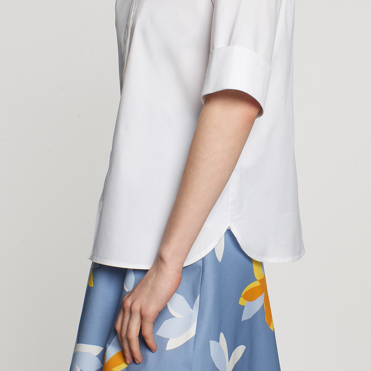witte overhemd bloes dames met korte mouwen detail